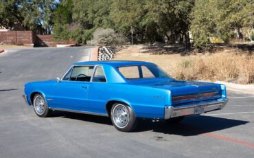 Pontiac-Le-Mans-1964-Coupe-10