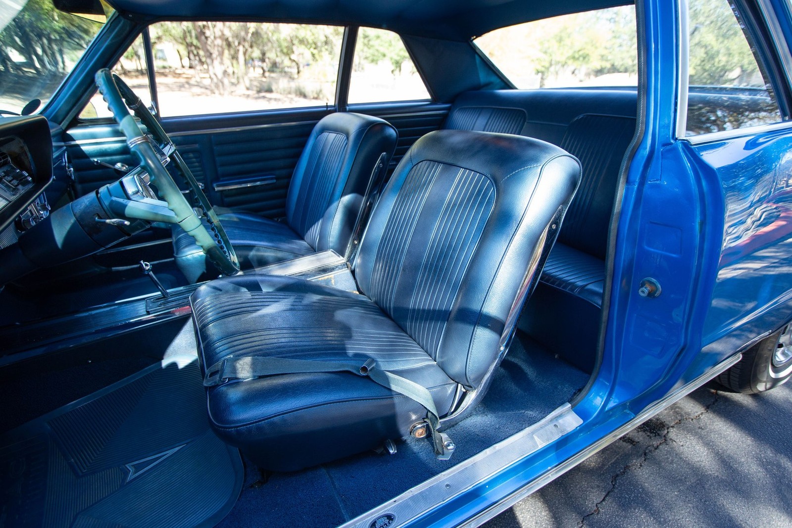 Pontiac-Le-Mans-1964-Coupe-21