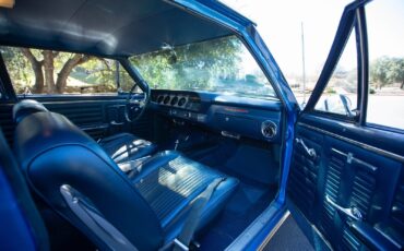 Pontiac-Le-Mans-1964-Coupe-4