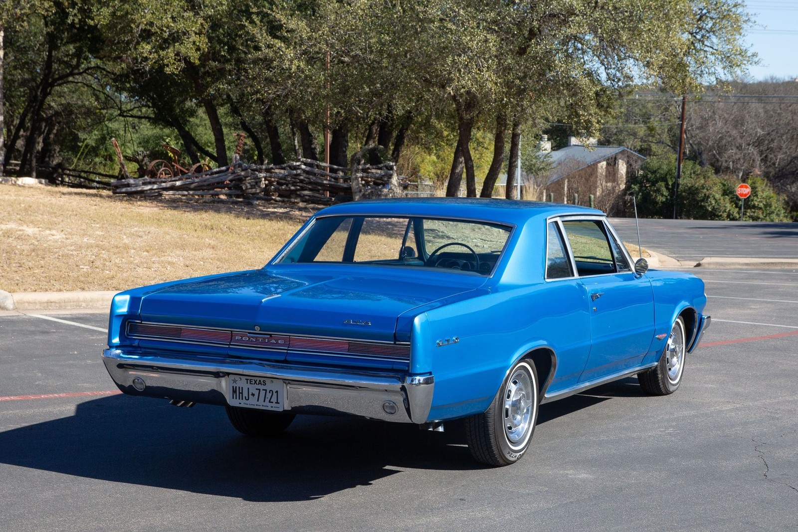 Pontiac-Le-Mans-1964-Coupe-8