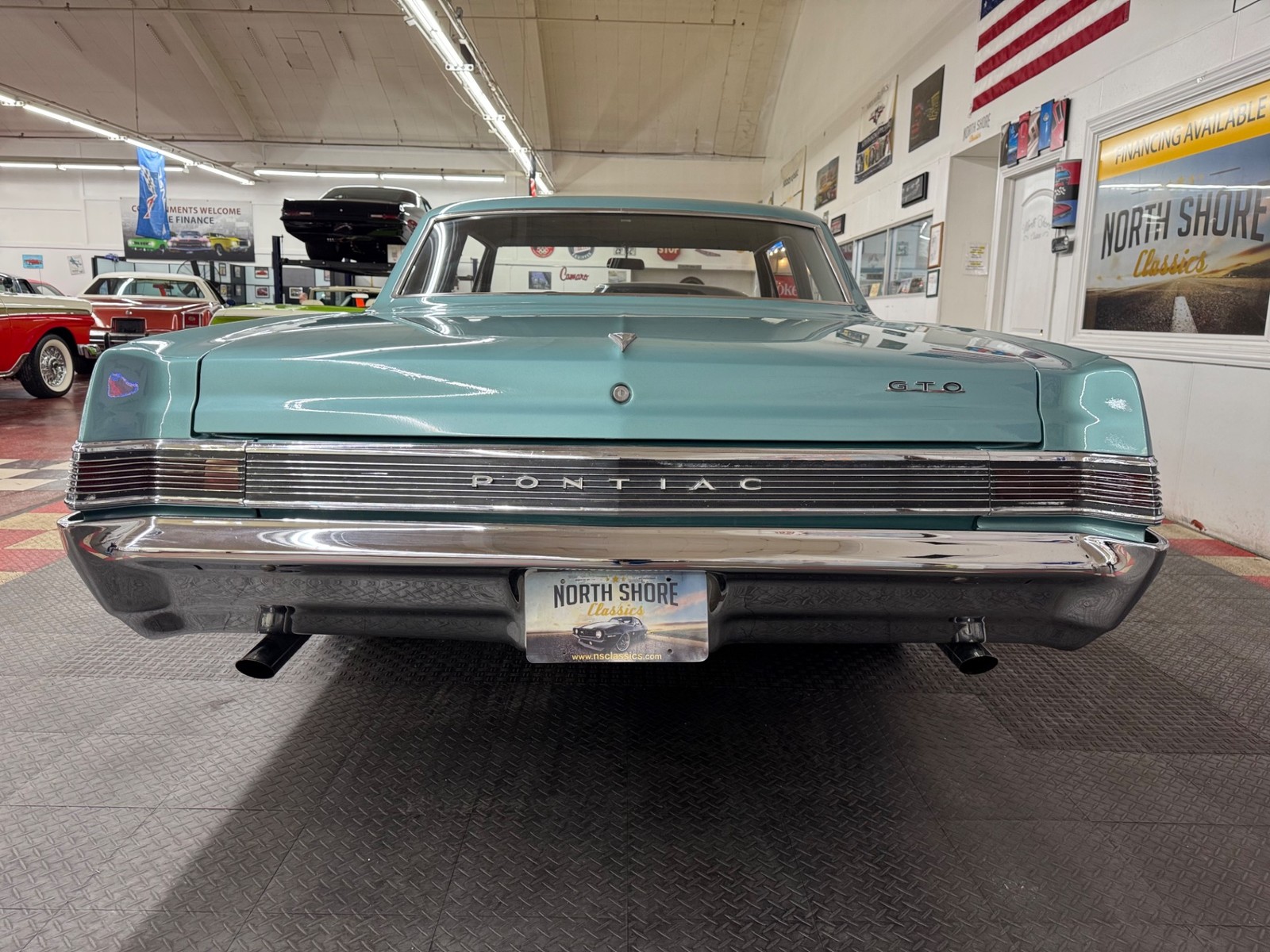 Pontiac-Le-Mans-1965-2-Door-13