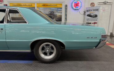 Pontiac-Le-Mans-1965-2-Door-20