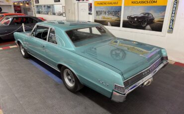 Pontiac-Le-Mans-1965-2-Door-3