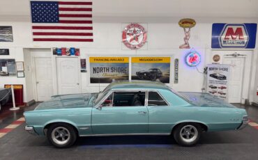 Pontiac-Le-Mans-1965-2-Door-32