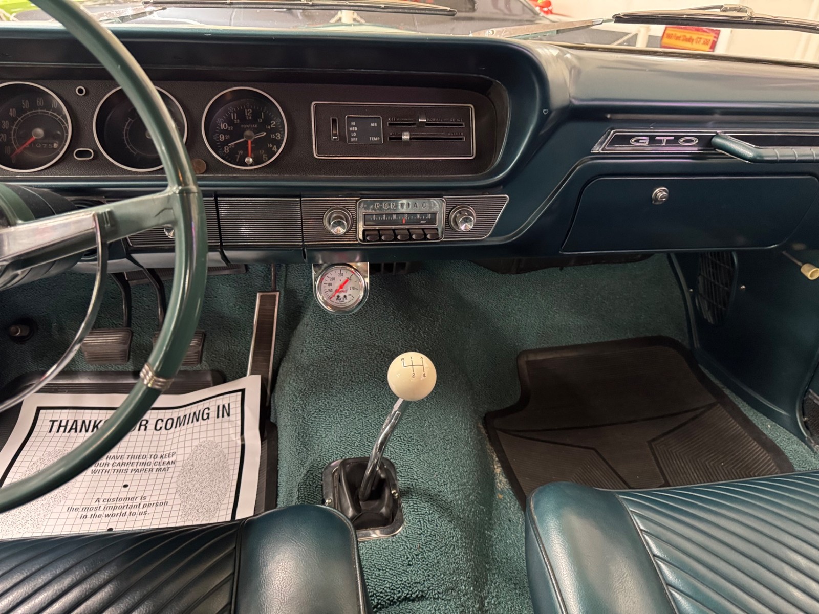 Pontiac-Le-Mans-1965-2-Door-37