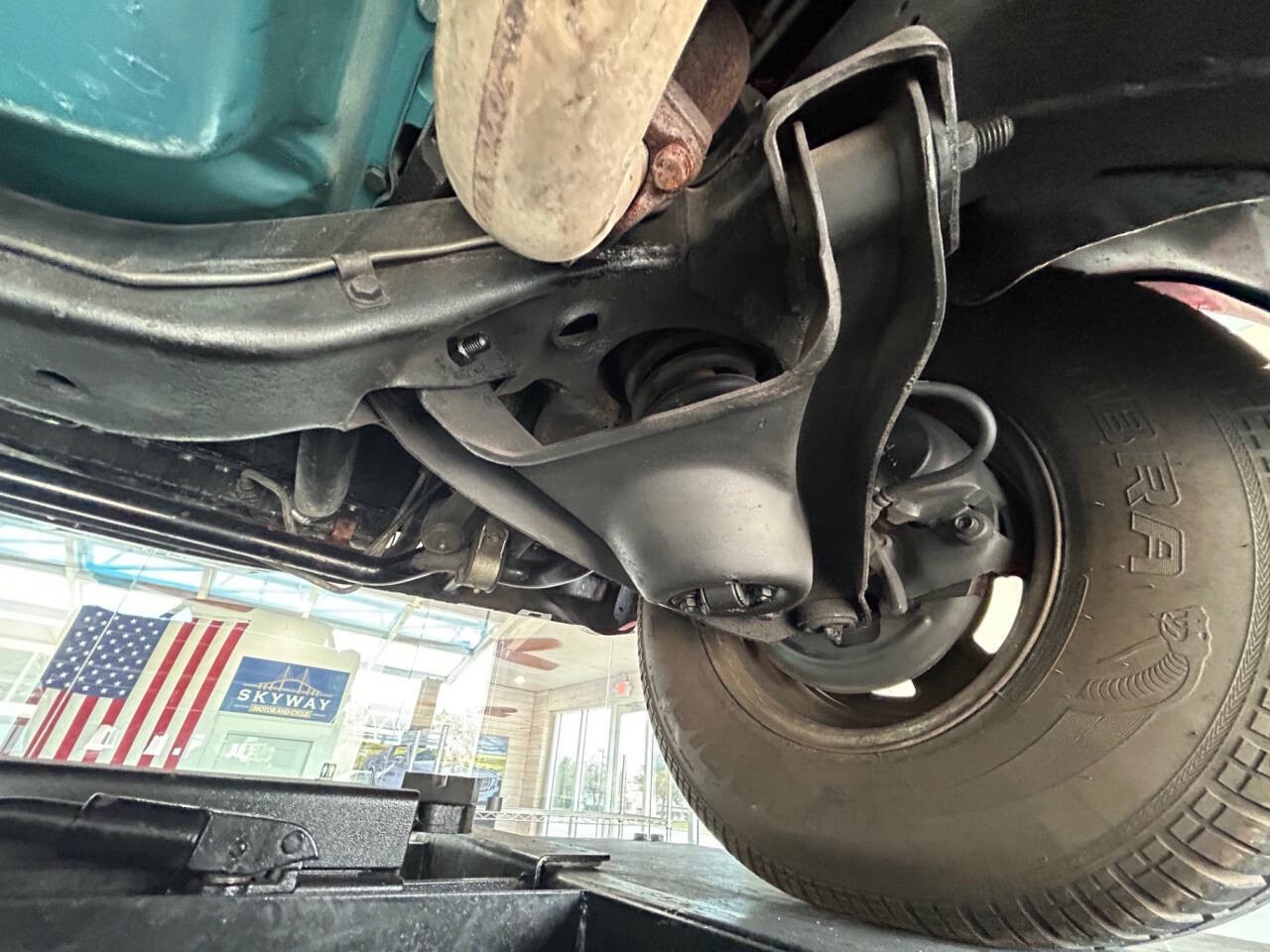 Pontiac-Le-Mans-1965-Wagon-36