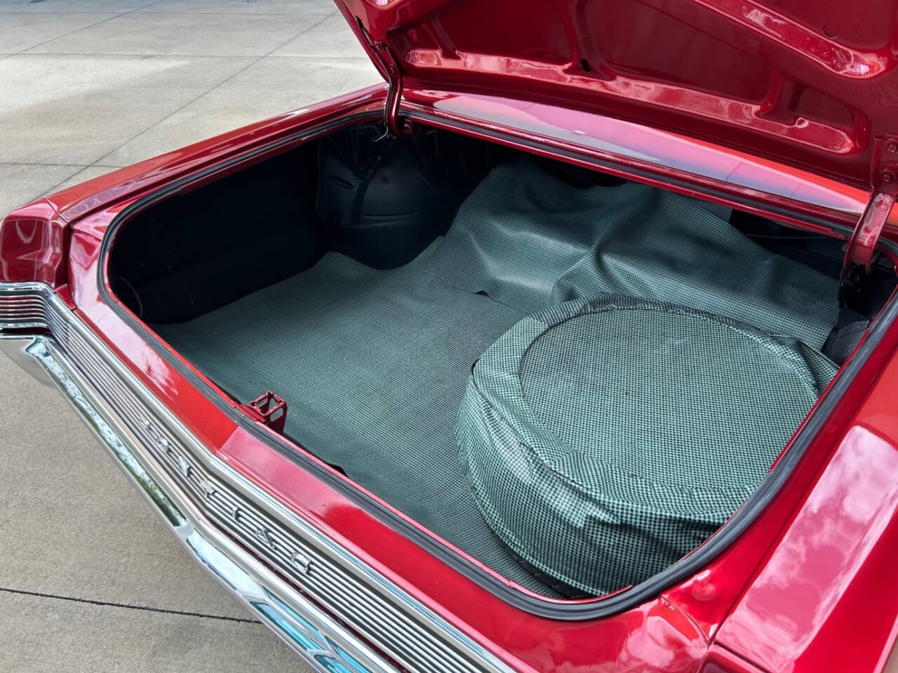 Pontiac-Le-Mans-1965-Wagon-6