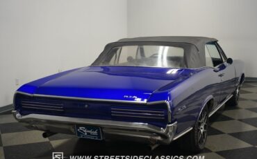 Pontiac-Le-Mans-1966-Convertible-29