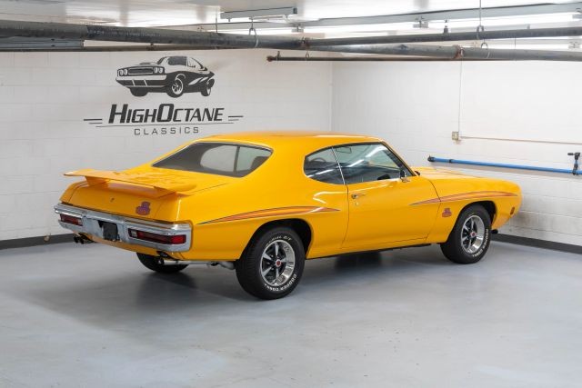 Pontiac-Le-Mans-1970-Coupe-39