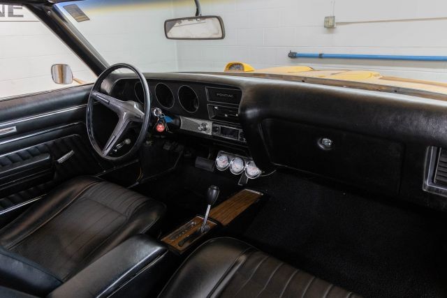 Pontiac-Le-Mans-1970-Coupe-4