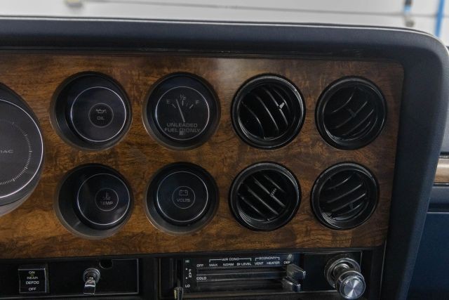 Pontiac-Le-Mans-1980-Coupe-14