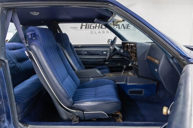 Pontiac-Le-Mans-1980-Coupe-18