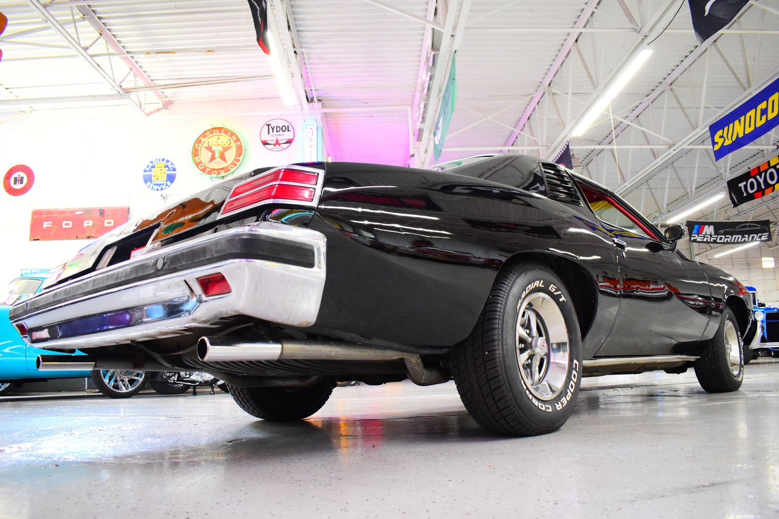 Pontiac-LeMans-1976-Coupe-12