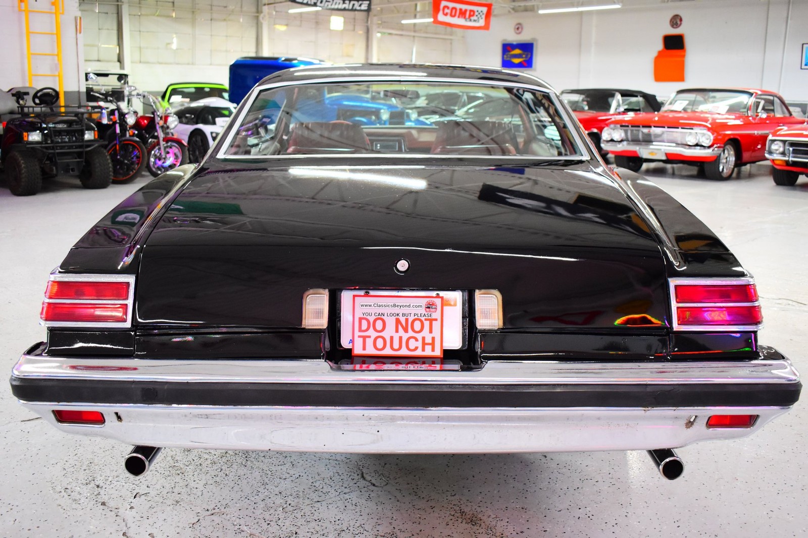 Pontiac-LeMans-1976-Coupe-13