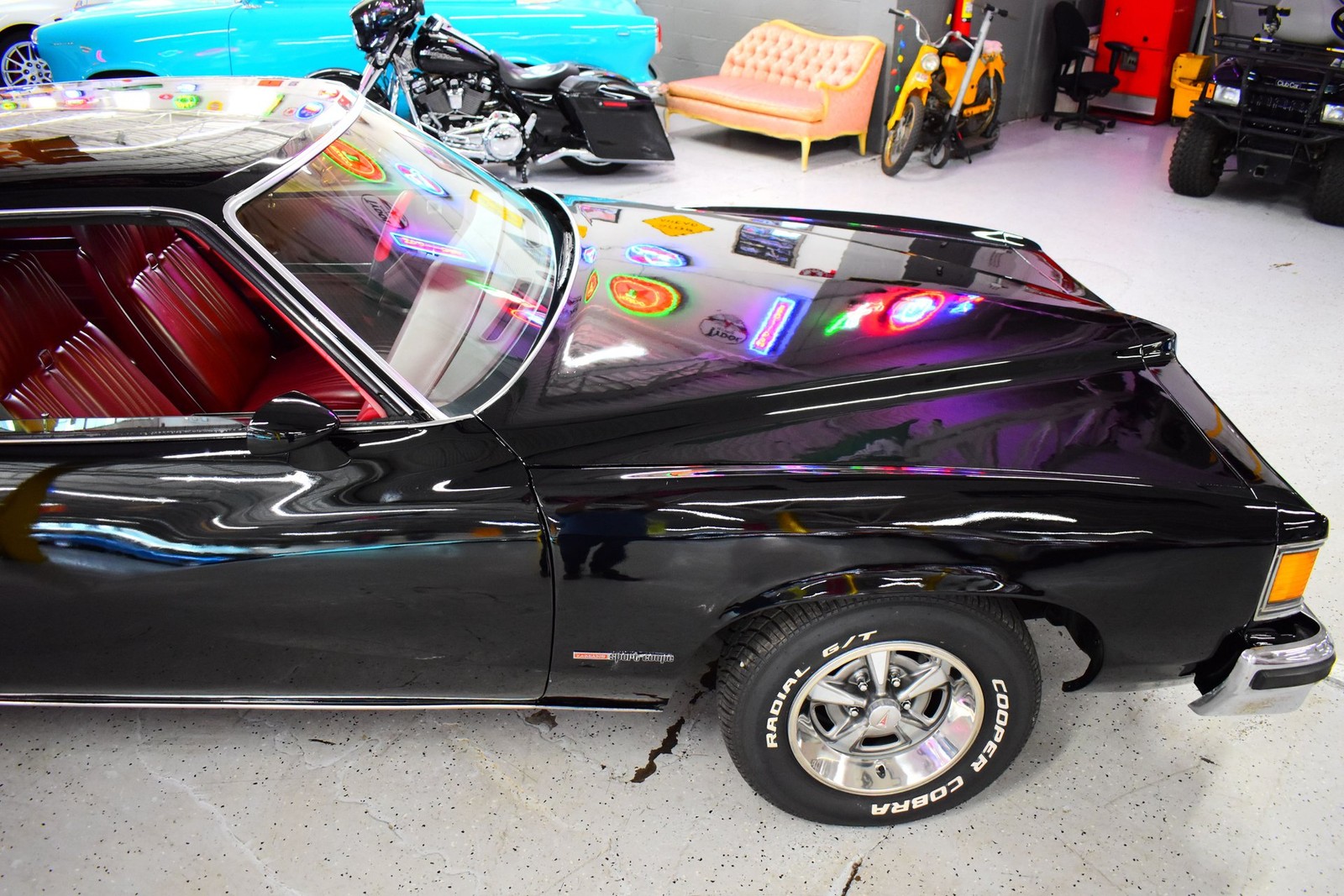 Pontiac-LeMans-1976-Coupe-4