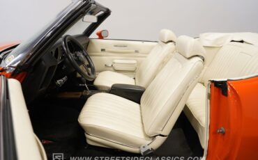 Pontiac-Lemans-1972-Carousel-Red-White-10