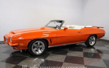 Pontiac-Lemans-1972-Carousel-Red-White-13