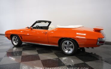 Pontiac-Lemans-1972-Carousel-Red-White-15