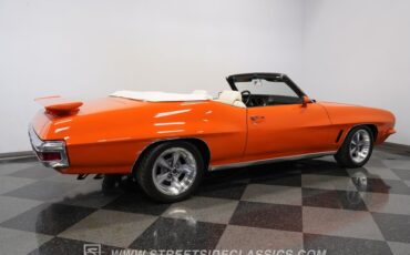 Pontiac-Lemans-1972-Carousel-Red-White-18