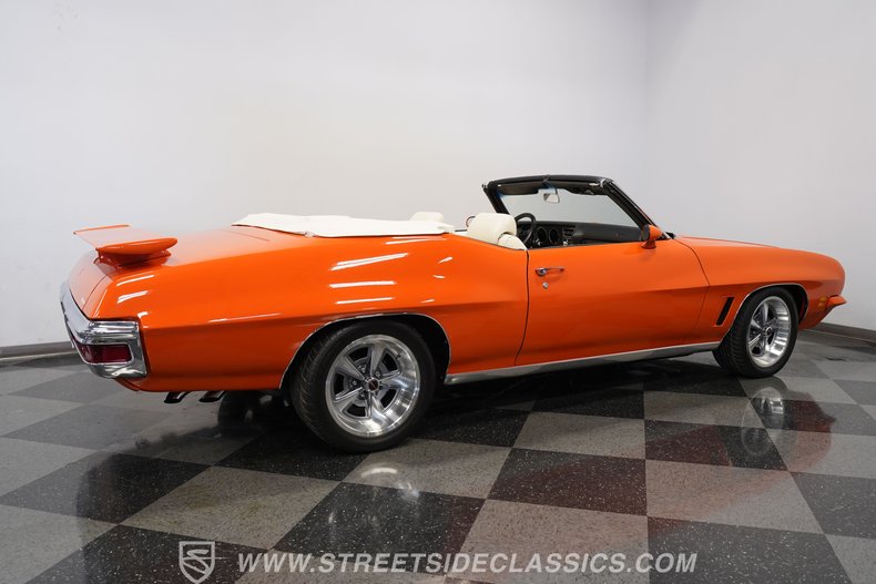 Pontiac-Lemans-1972-Carousel-Red-White-18