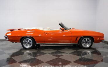 Pontiac-Lemans-1972-Carousel-Red-White-19