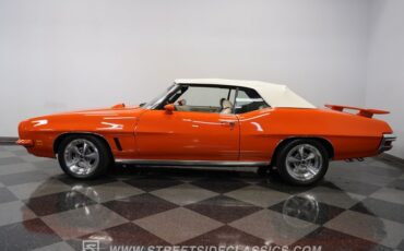 Pontiac-Lemans-1972-Carousel-Red-White-26