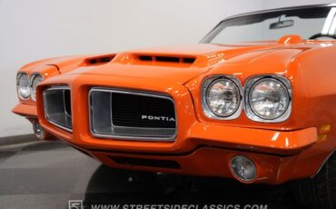 Pontiac-Lemans-1972-Carousel-Red-White-30