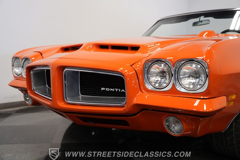 Pontiac-Lemans-1972-Carousel-Red-White-30