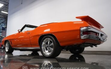 Pontiac-Lemans-1972-Carousel-Red-White-32