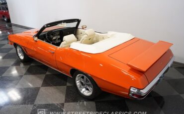 Pontiac-Lemans-1972-Carousel-Red-White-33