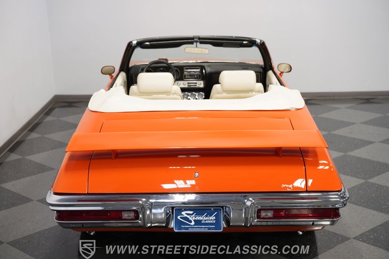 Pontiac-Lemans-1972-Carousel-Red-White-36