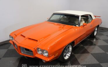 Pontiac-Lemans-1972-Carousel-Red-White-47