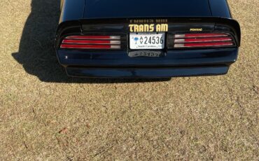 Pontiac-Trans-Am-1976-3