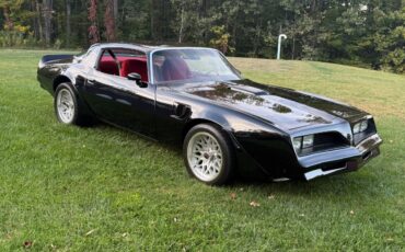 Pontiac-Trans-Am-1977-4