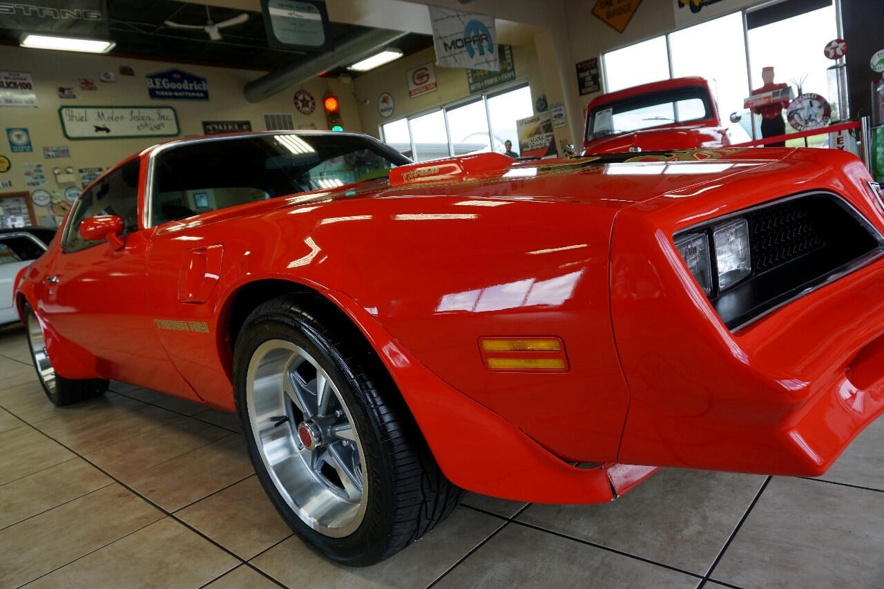 Pontiac-Trans-Am-1978-Classic-Car-17