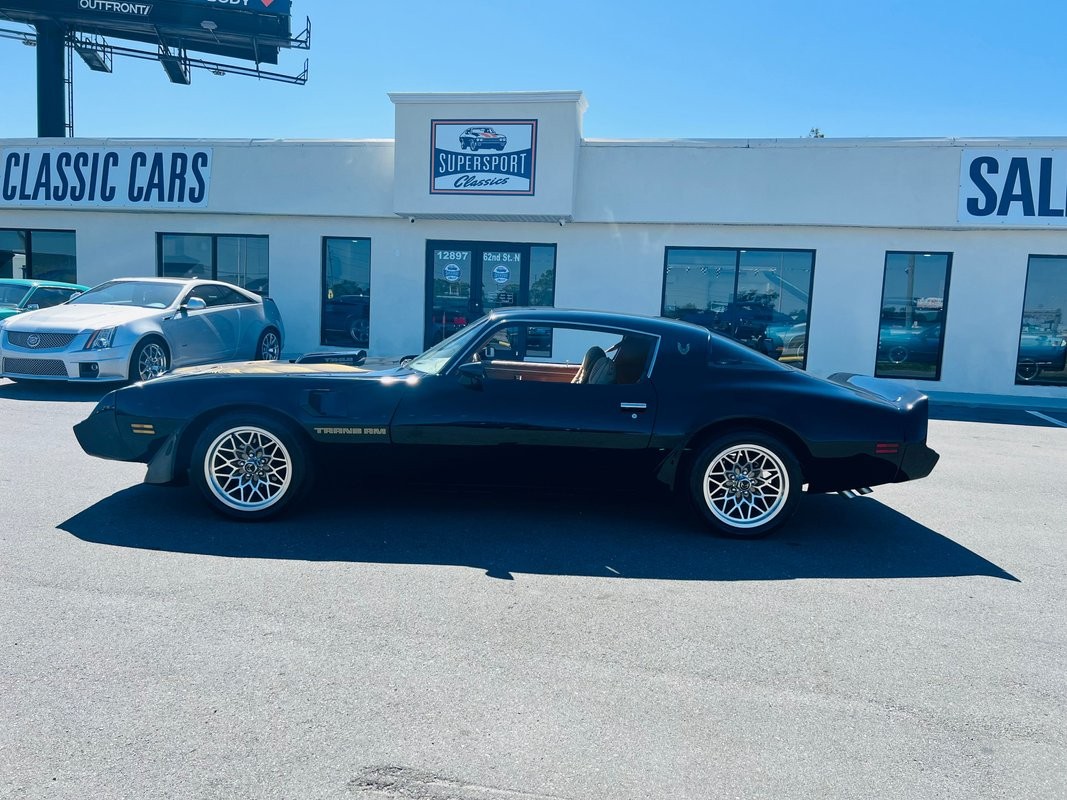 Pontiac-Trans-Am-1979-Coupe-1