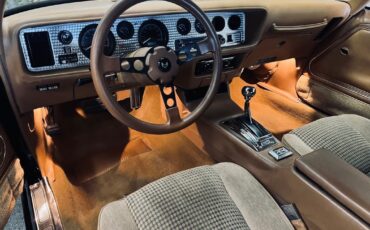 Pontiac-Trans-Am-1979-Coupe-15
