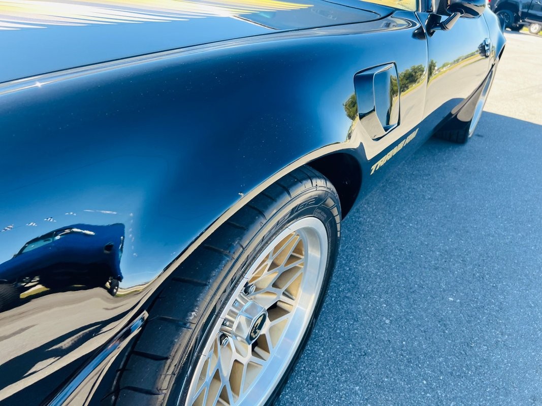 Pontiac-Trans-Am-1979-Coupe-34