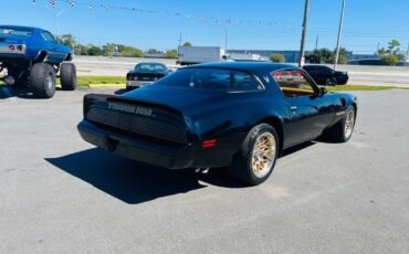 Pontiac-Trans-Am-1979-Coupe-5