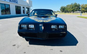 Pontiac-Trans-Am-1979-Coupe-8