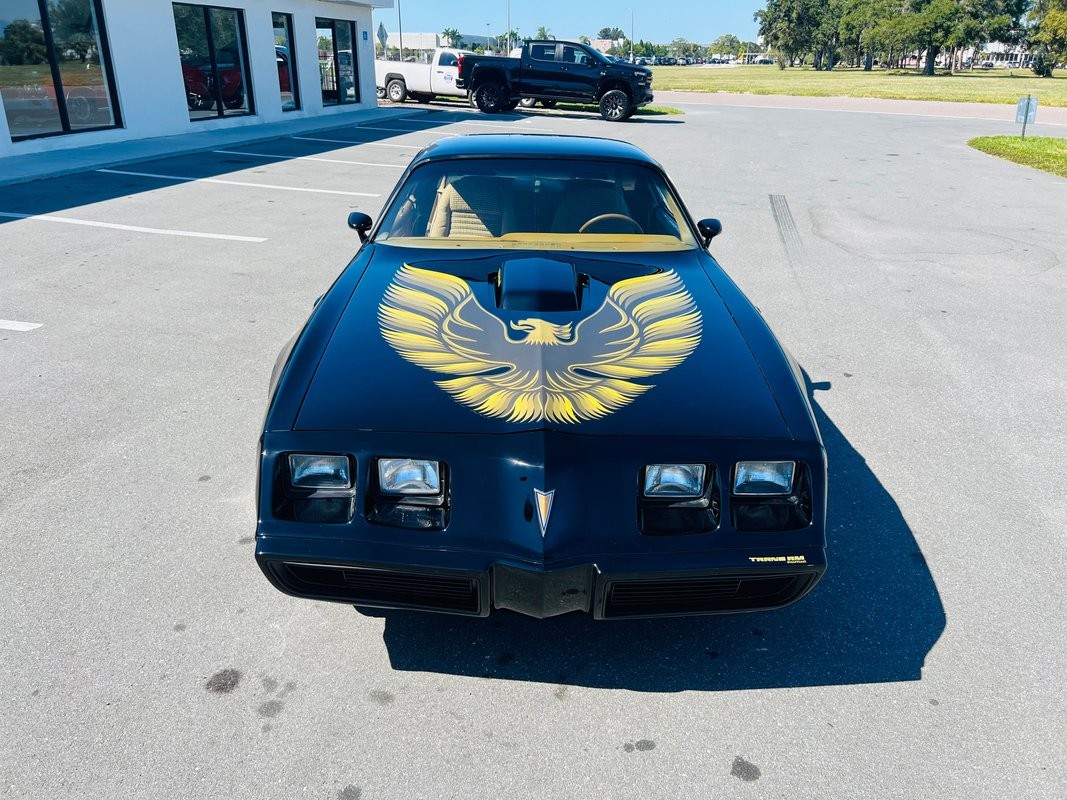 Pontiac-Trans-Am-1979-Coupe-9