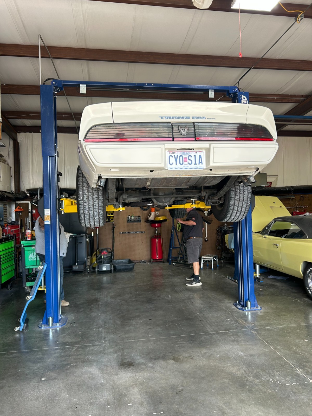 Pontiac-Trans-Am-1981-Coupe-25