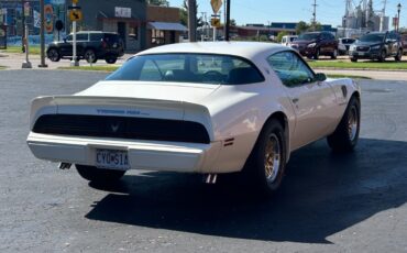 Pontiac-Trans-Am-1981-Coupe-7