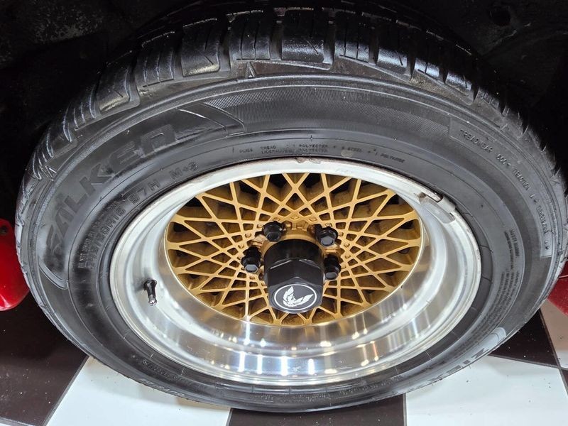 Pontiac-Trans-Am-1987-Hatchback-5