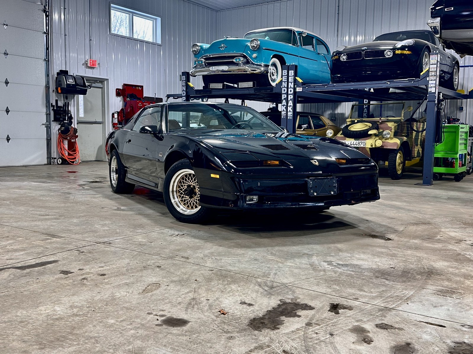 Pontiac-Trans-Am-1989-Coupe-11