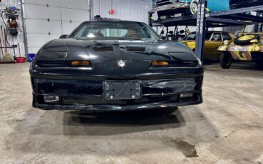 Pontiac-Trans-Am-1989-Coupe-16