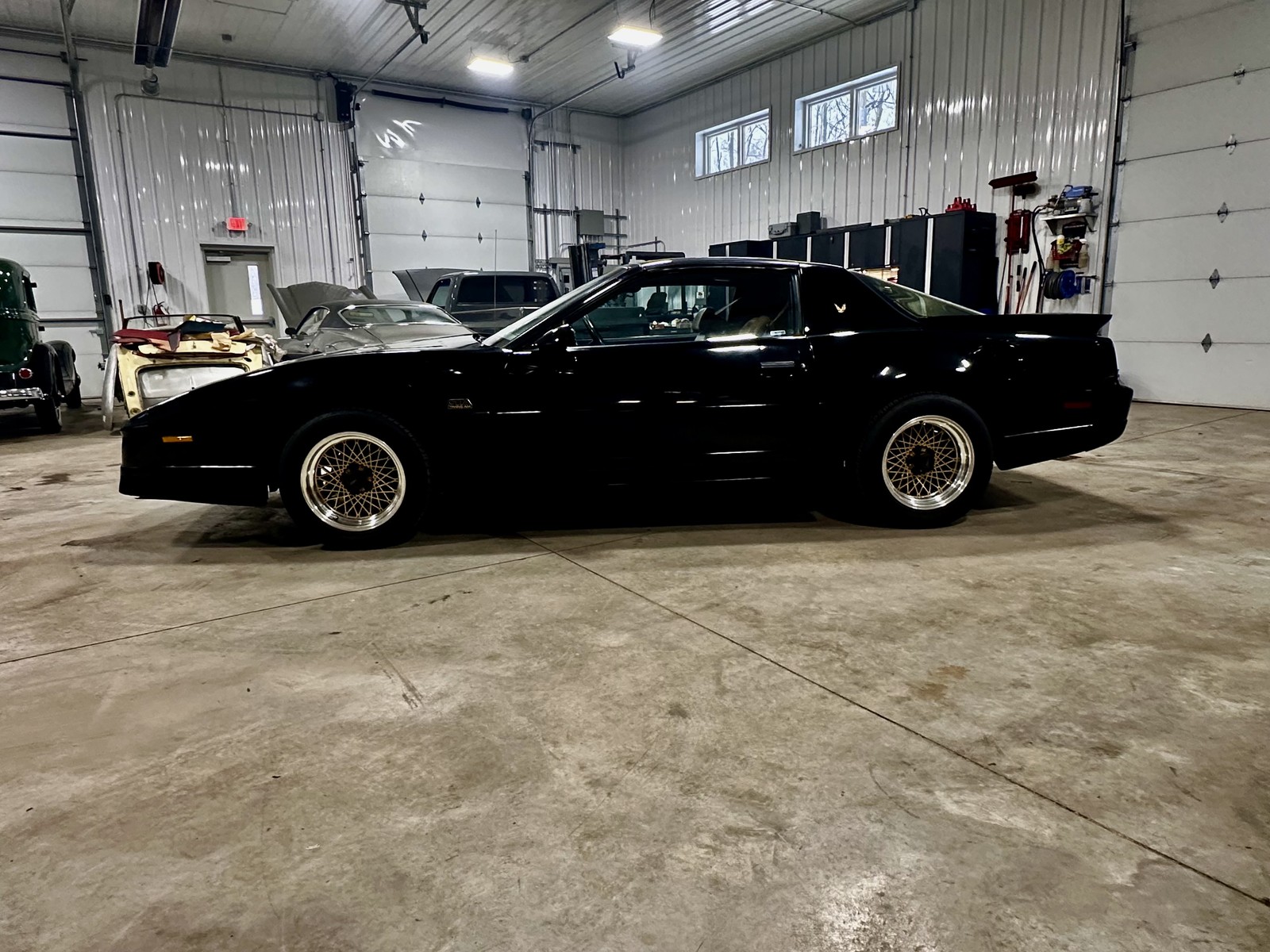 Pontiac-Trans-Am-1989-Coupe-17