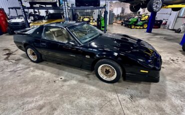 Pontiac-Trans-Am-1989-Coupe-22