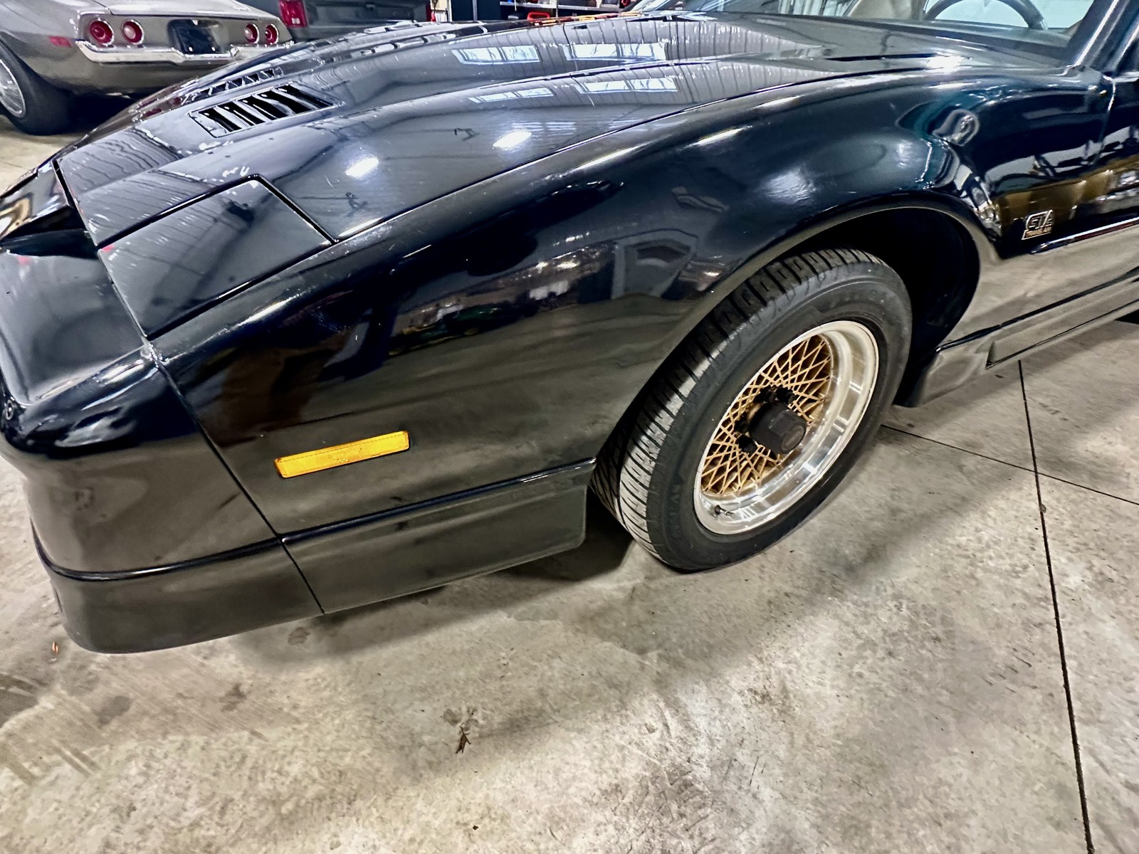 Pontiac-Trans-Am-1989-Coupe-28