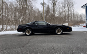 Pontiac-Trans-Am-1989-Coupe-3